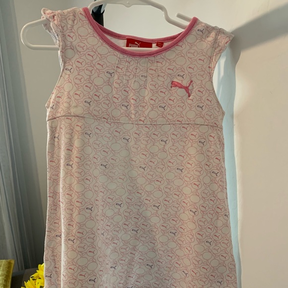 Puma - Picture 1 of 6